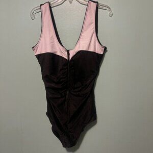 Aquamore Women’s 16 Plus Swimsuit Black/white One Piece Zip